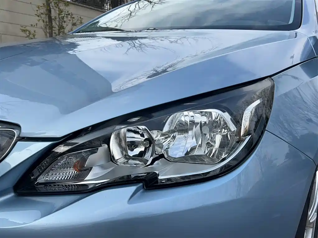 Peugeot 308S 2015 1.2T Auto Elegance Edition фото 3
