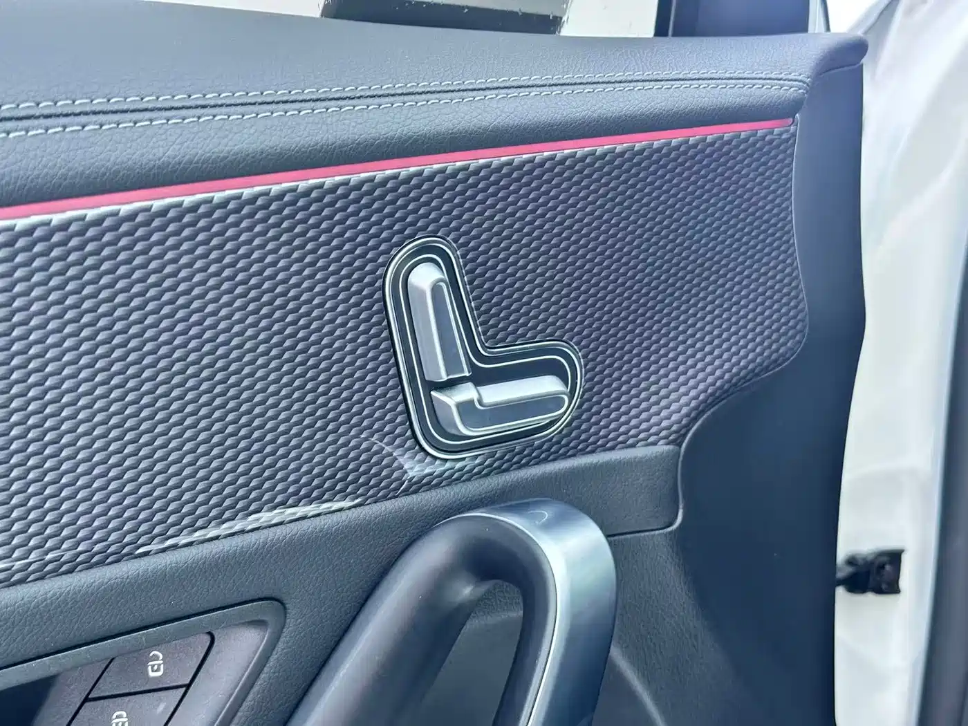 Фото 7 - Mercedes-Benz A-Class
