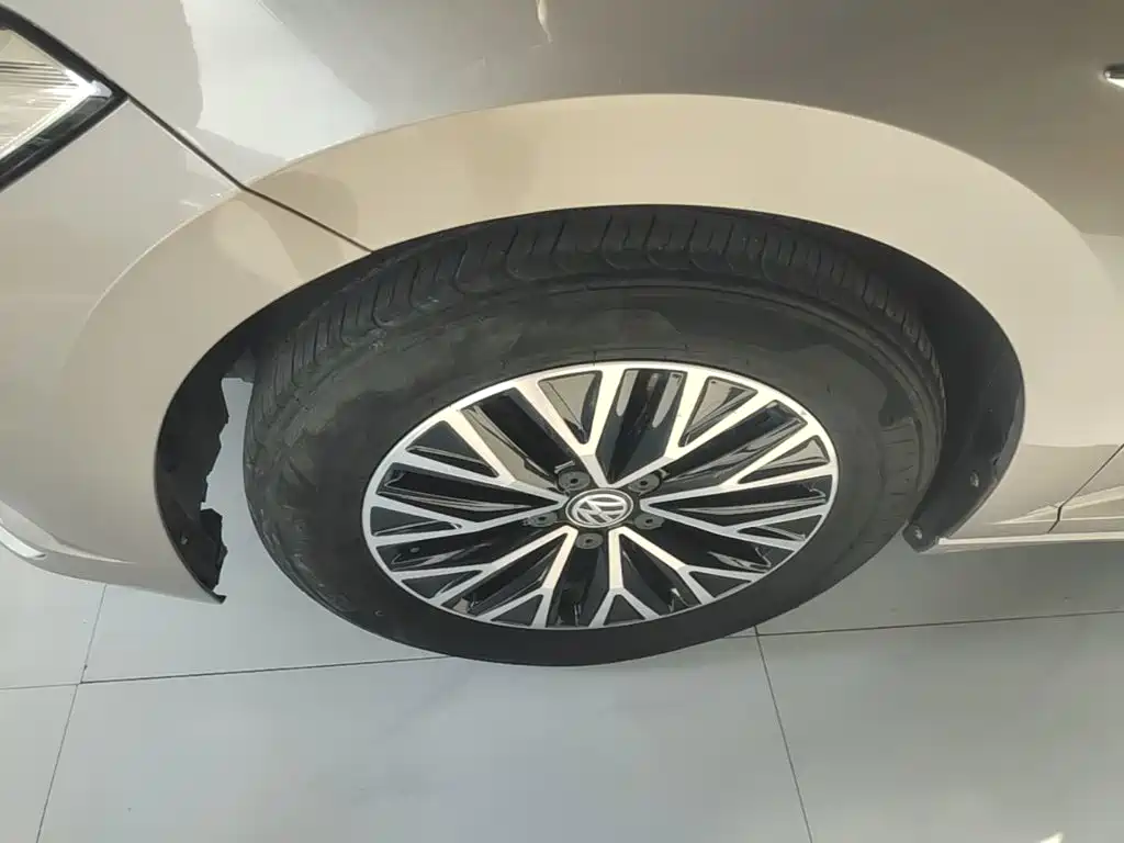 Volkswagen Sagitar, миниатюра 23