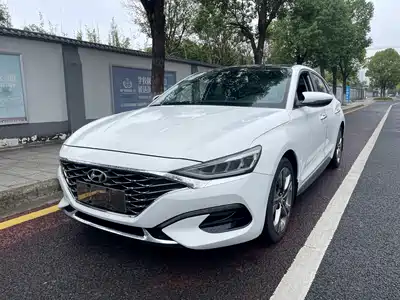 Hyundai Lafesta