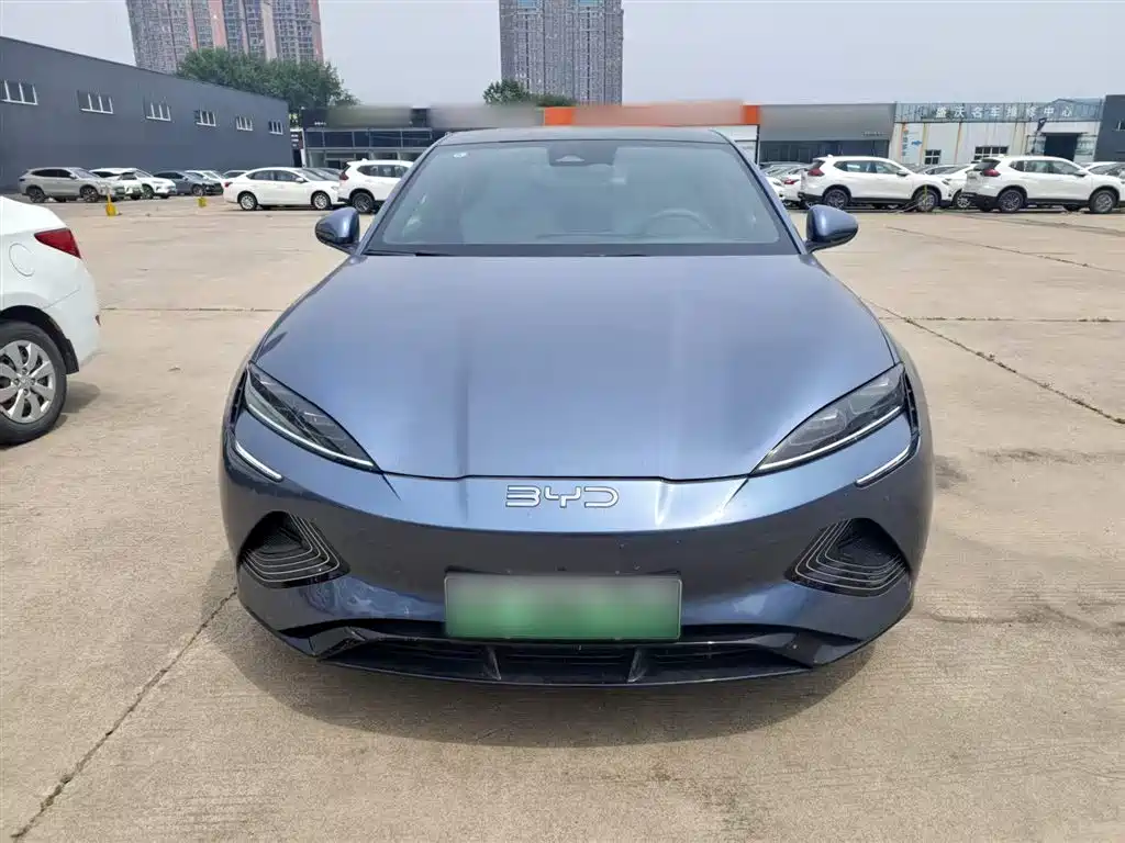 BYD Seal 2023 Champion Edition 700km Performance фото 3