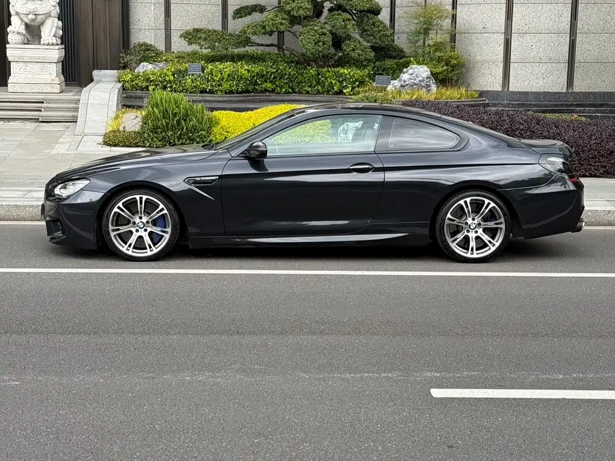 BMW M6 2013 M6 Coupe фото 3