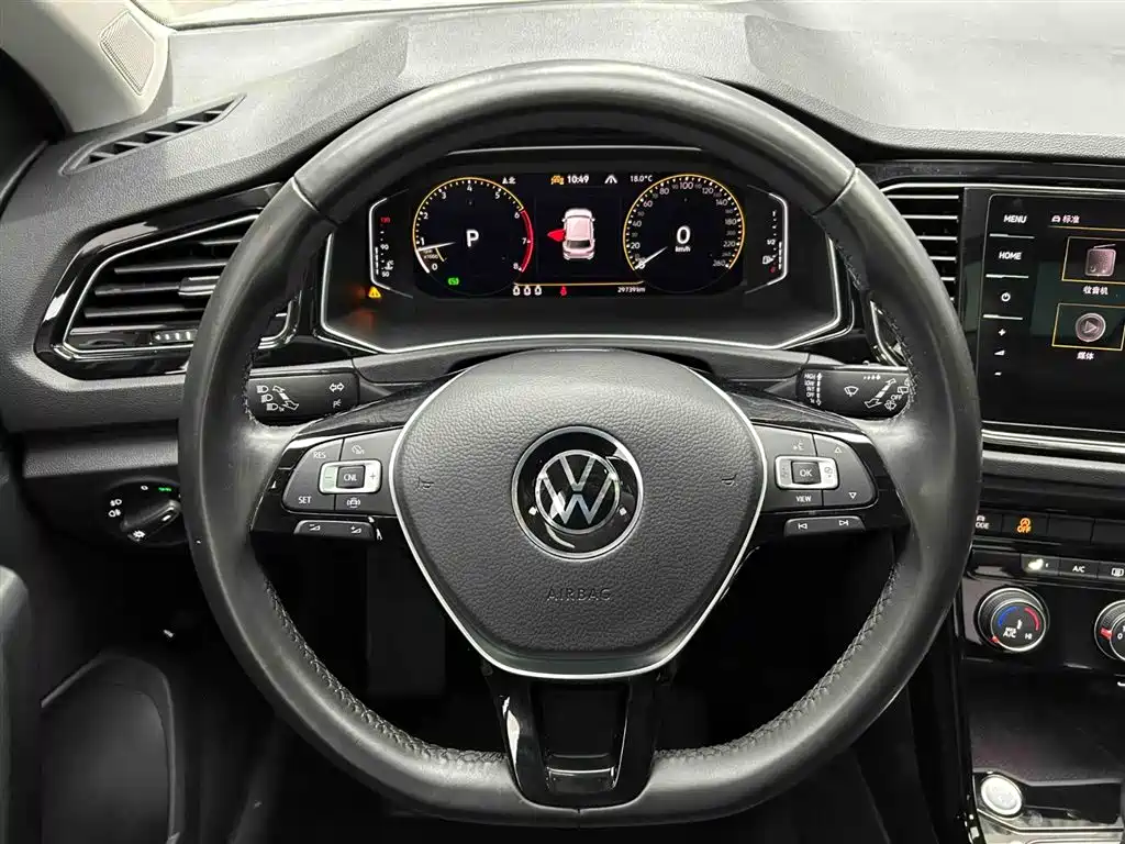 Volkswagen T-ROC 2022 280TSI DSG 2WD Comfort PLUS фото 3
