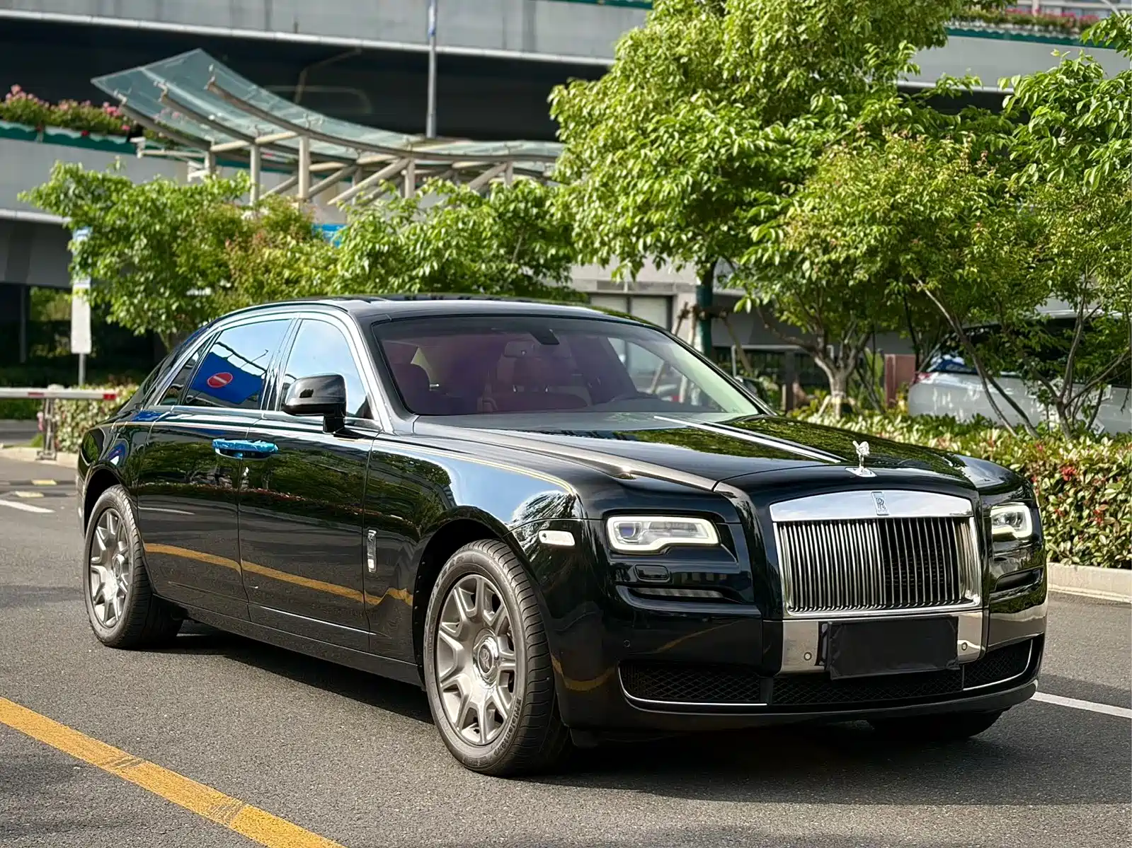 Фото 3 - Rolls-Royce Ghost