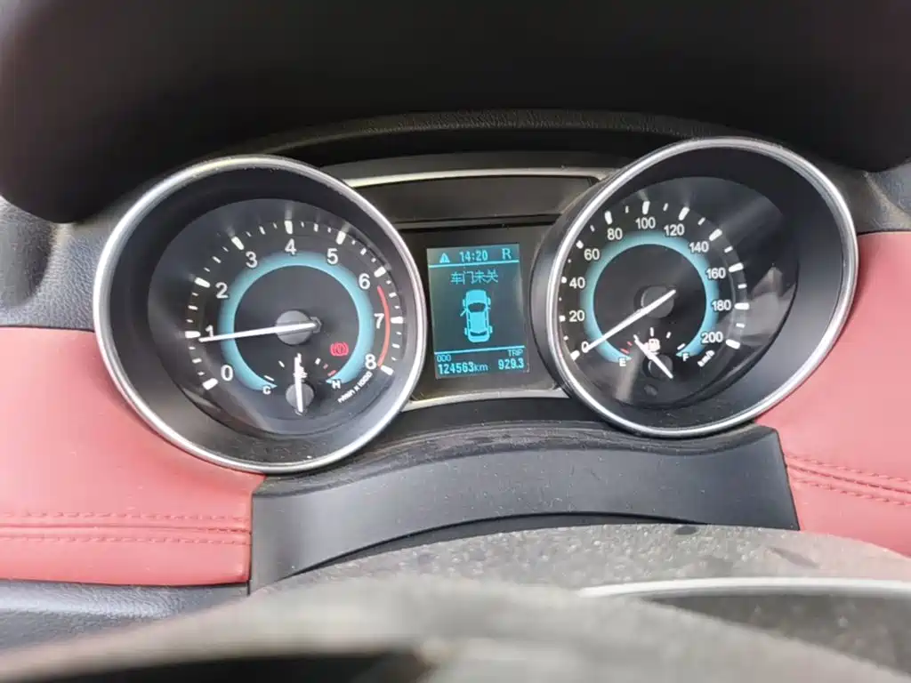 Haval H1 2015 2015 1.5L AMT Luxury