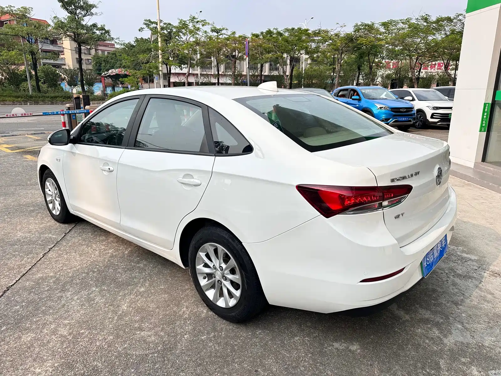 Фото 4 - Buick Excelle