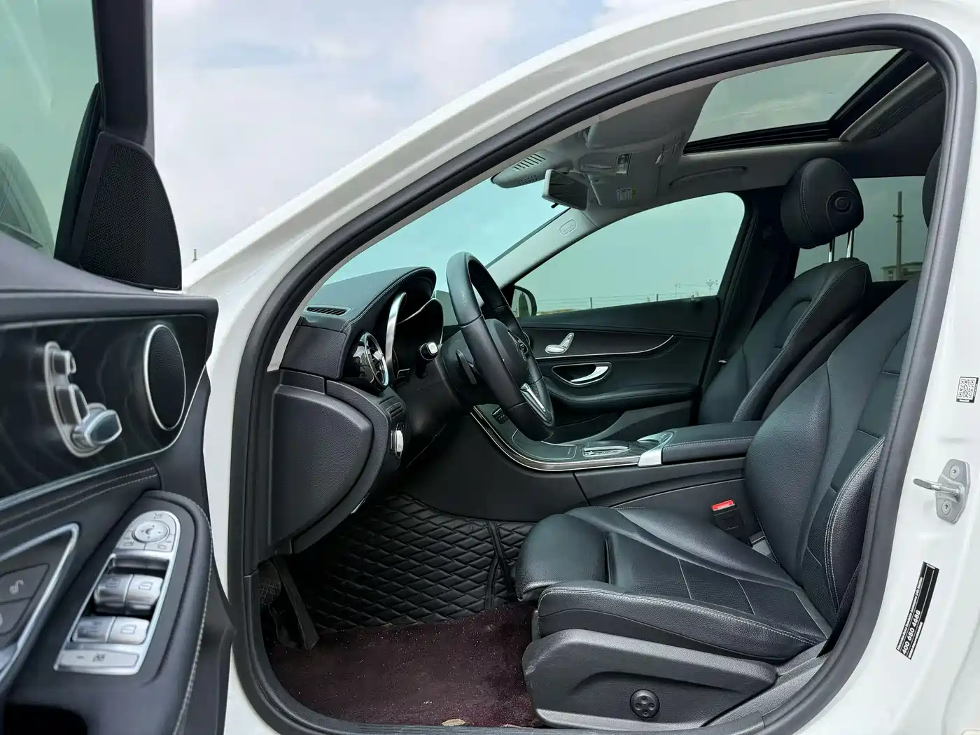 Mercedes-Benz C-Class 2019 C 180 L Fashion Sport Edition фото 4