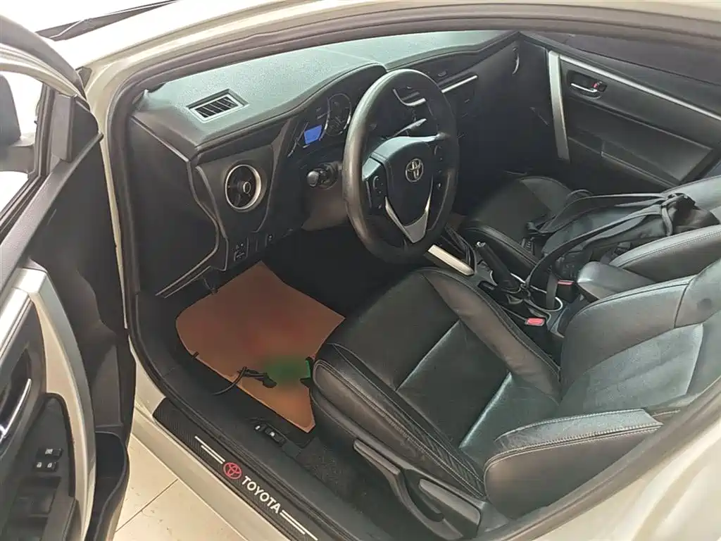 Toyota Levin 2017 Facelift 185T CVT Leading Edition China V фото 16