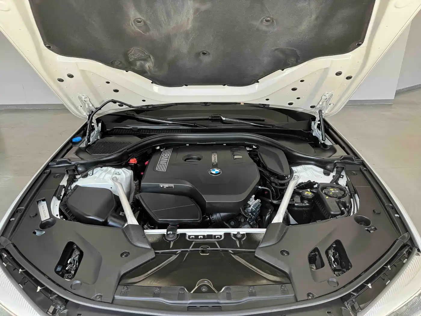 BMW 5 Series 2018 Facelift 530Li xDrive M Sport Package фото 31