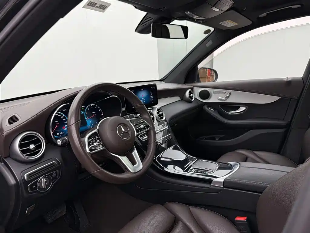 Mercedes-Benz GLC 2022 Facelift III GLC 260 L 4MATIC Dynamic фото 6