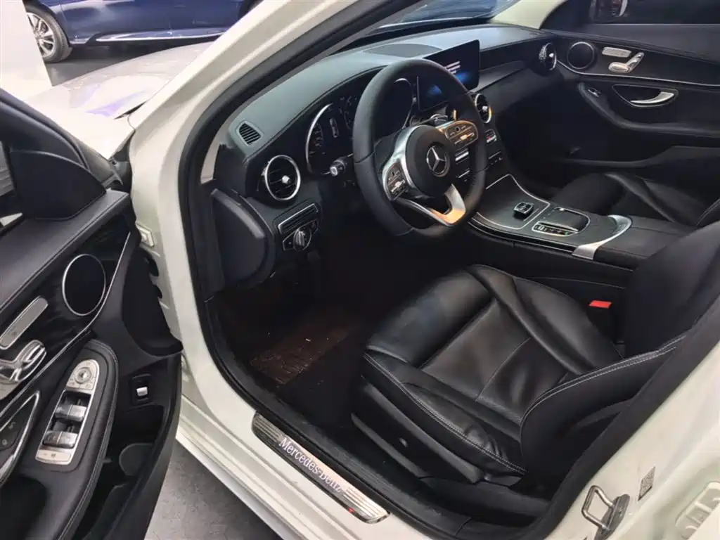 Mercedes-Benz C-Class 2020 C 260 L Sport фото 16