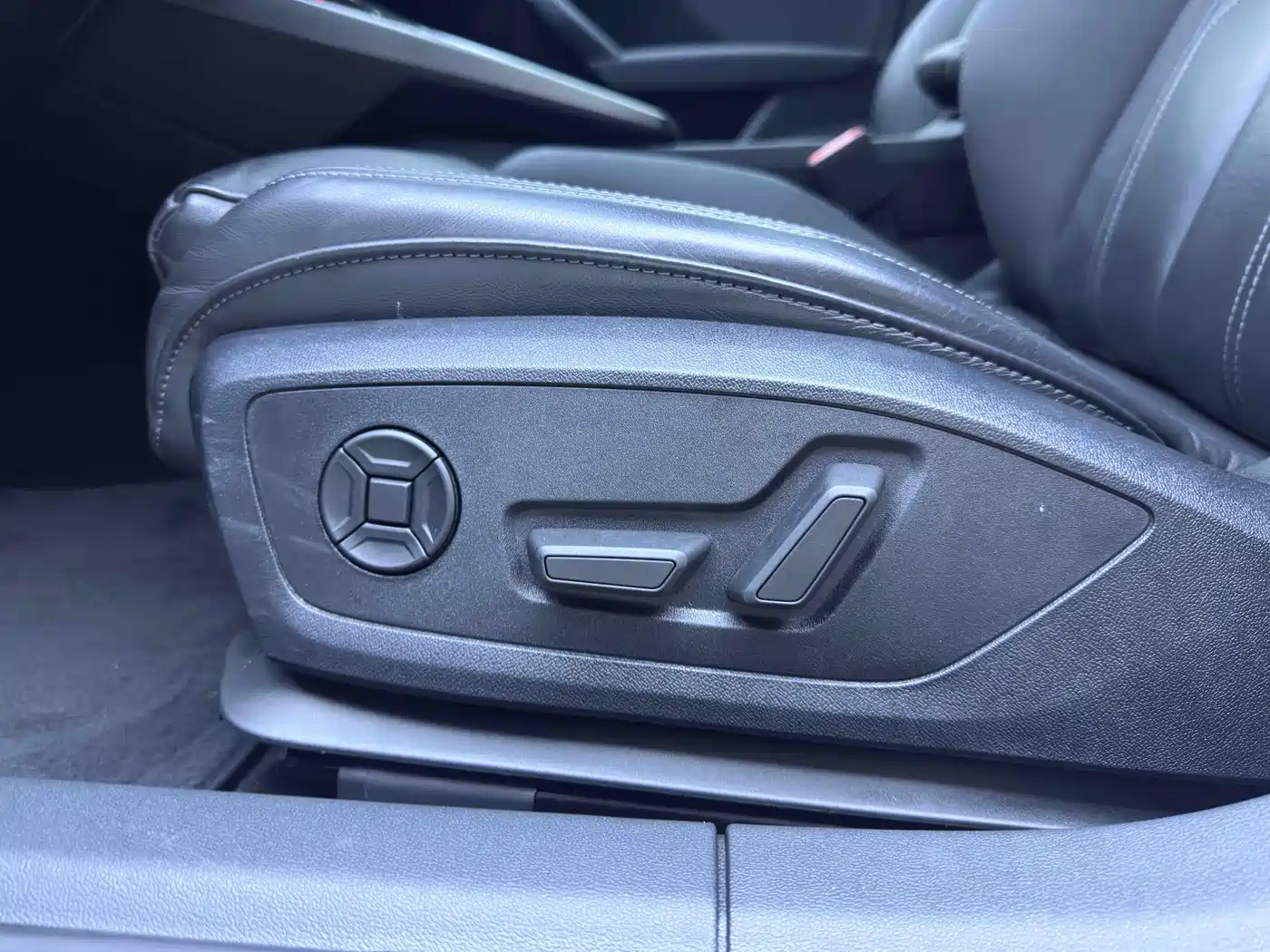 Audi A3 2023 Sportback 35 TFSI Luxury Elegance фото 15