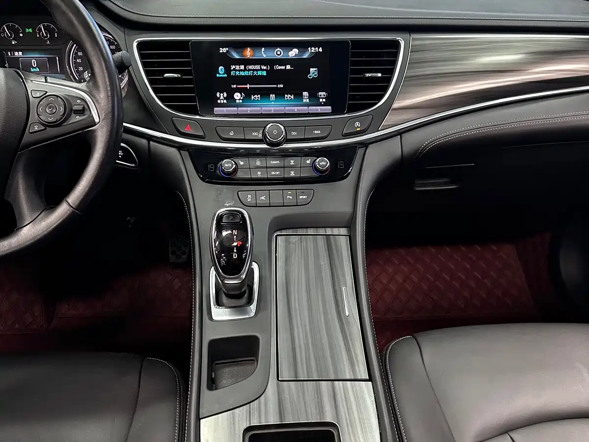 Buick LaCrosse 2016 Facelift 28T Elite фото 11
