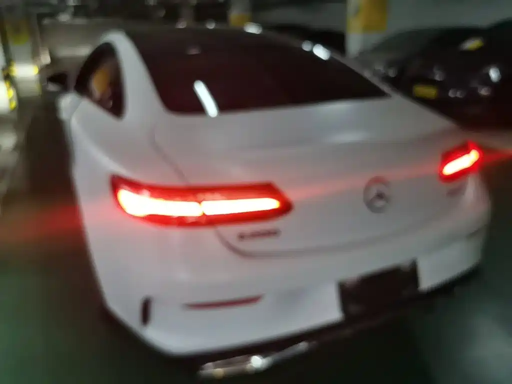 Фото 7 - Mercedes-Benz E-Class (Import)