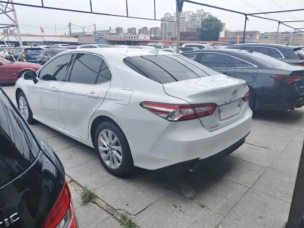 Toyota Camry 2023 2.0GVP Leading Edition фото 13