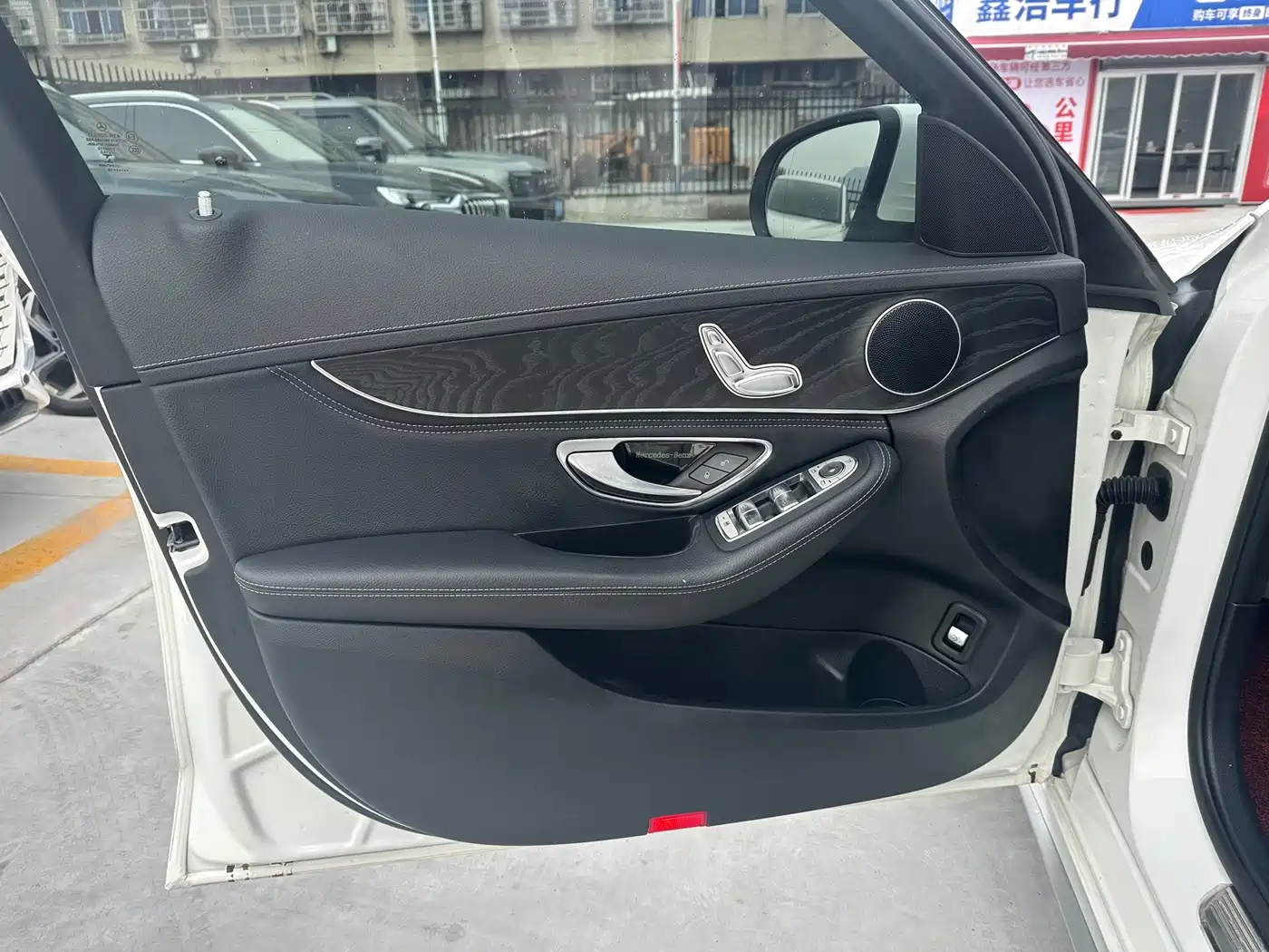 Mercedes-Benz C-Class 2018 C 180 L Fashion Sport Edition фото 14