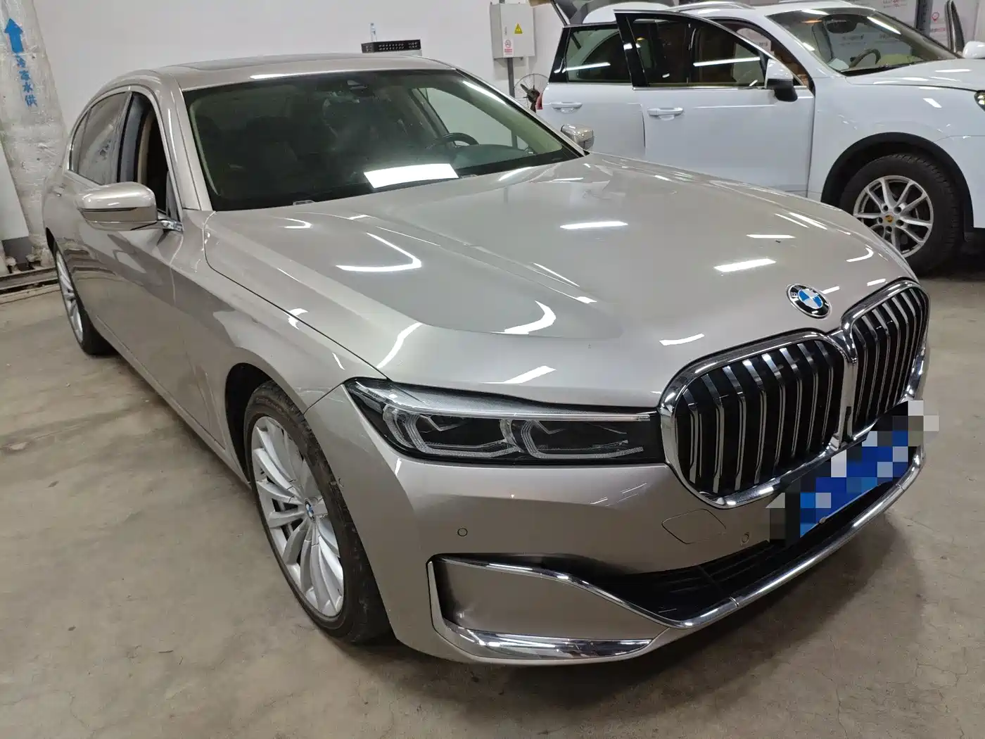BMW 7 Series 2021 2021 Model 730Li Luxury Package