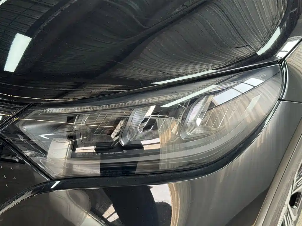 MERCEDES-BENZ EQE SUV