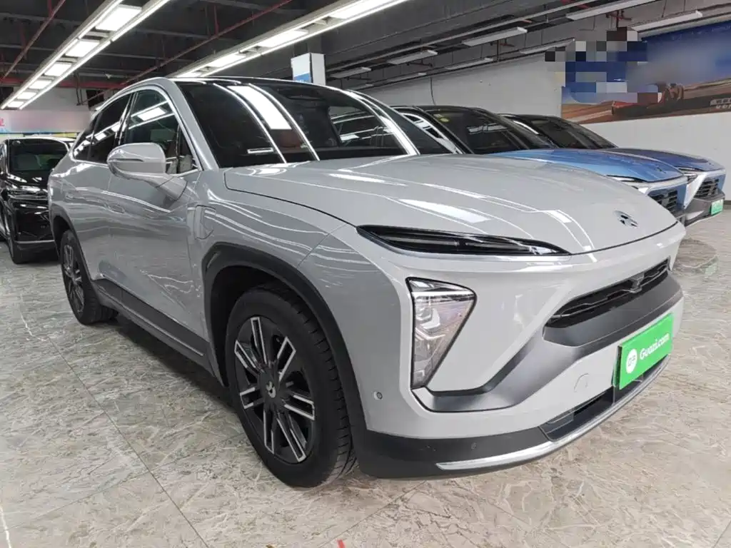 Фото 4 - NIO EC6