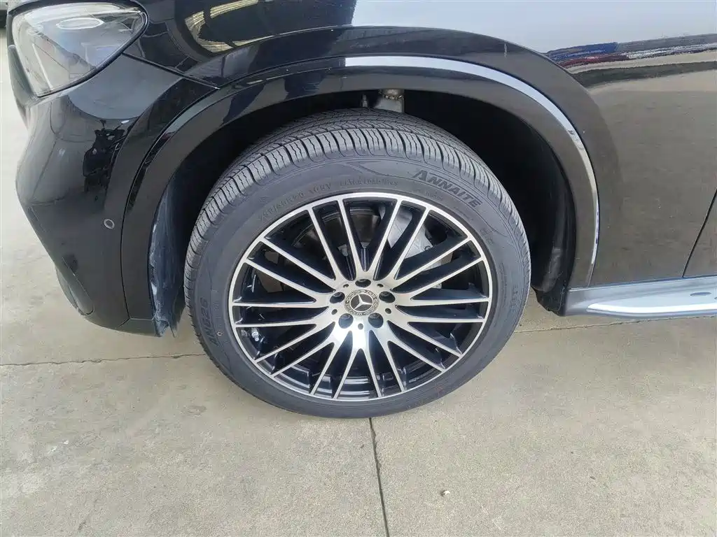 Mercedes-Benz GLC 2023 GLC 300 L 4MATIC Luxury 7-Seater фото 24