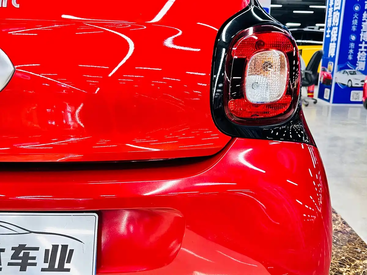 smart forfour 2018 2018 1.0L 52kW Passion Edition