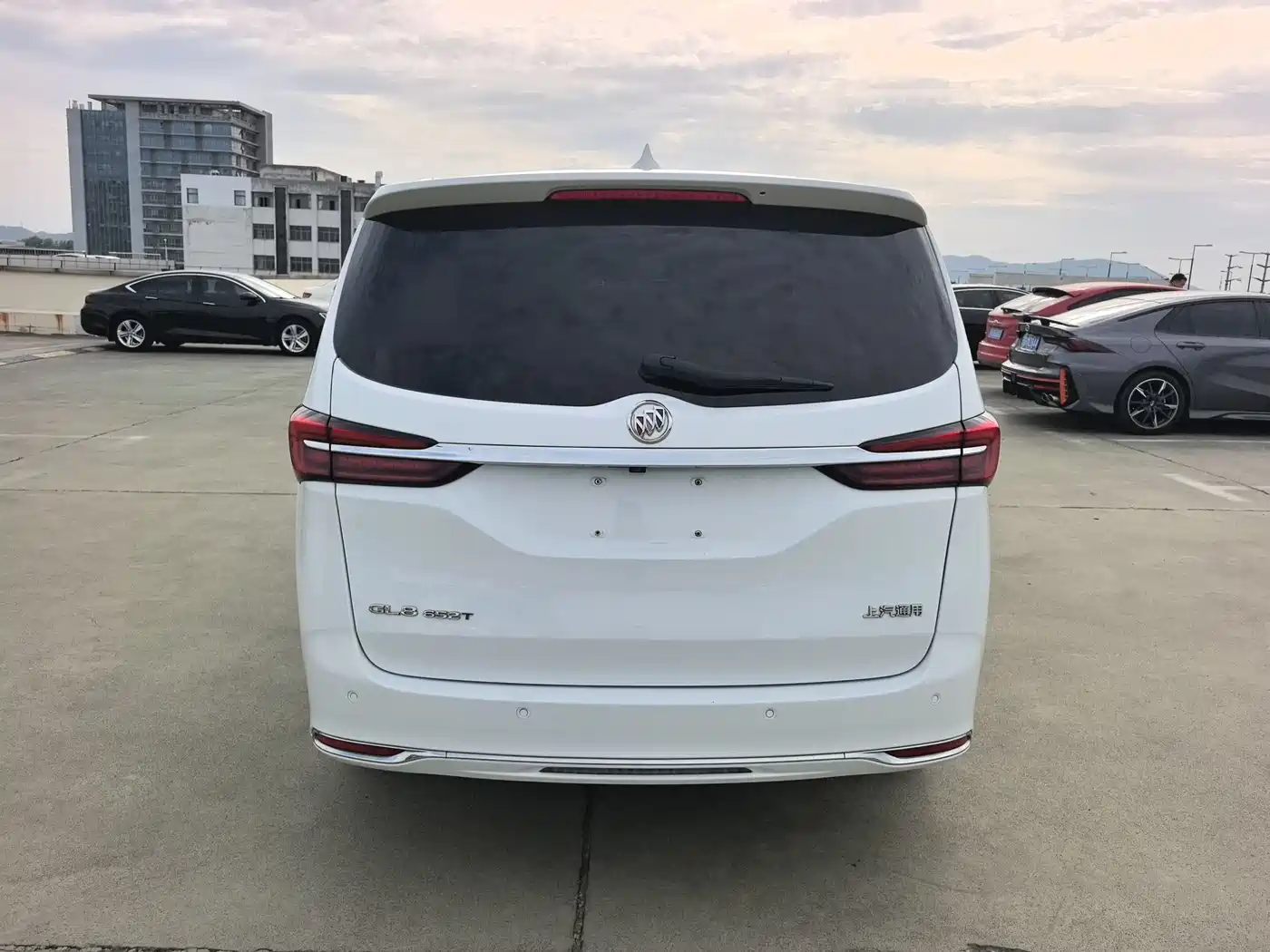BUICK GL8