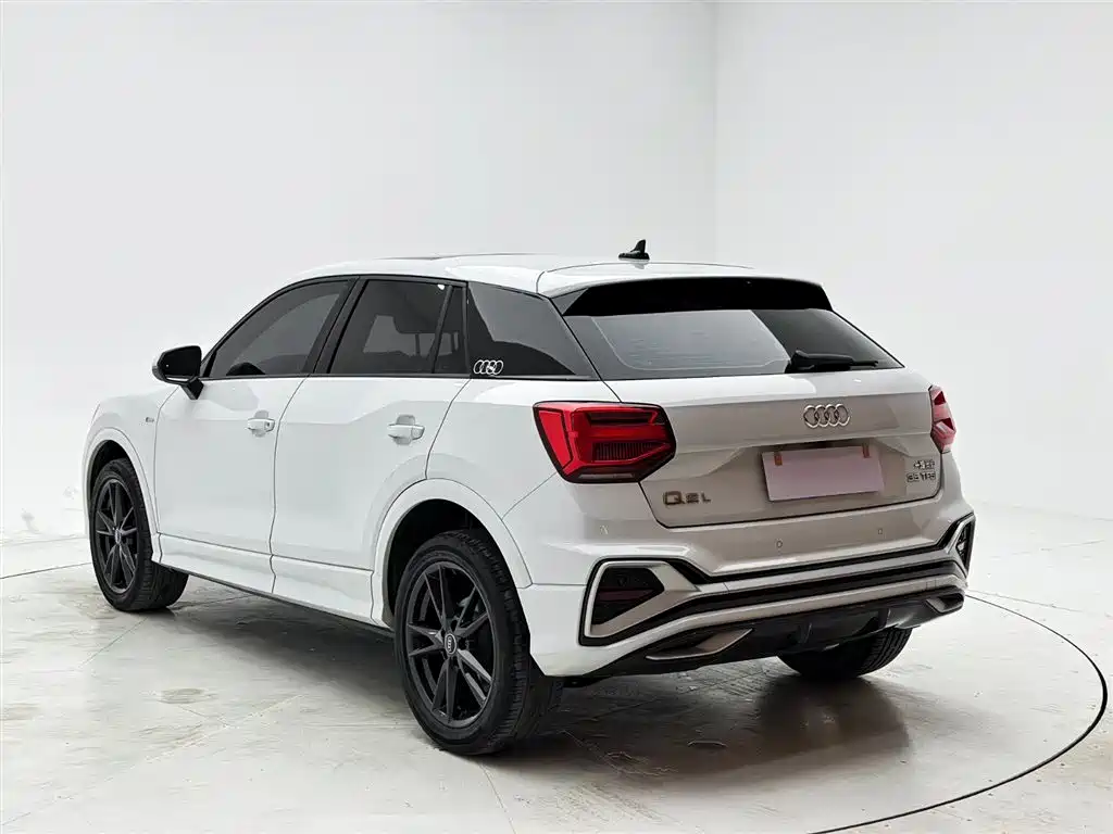 Audi Q2L 2022 35 TFSI Progressive Dynamic фото 4