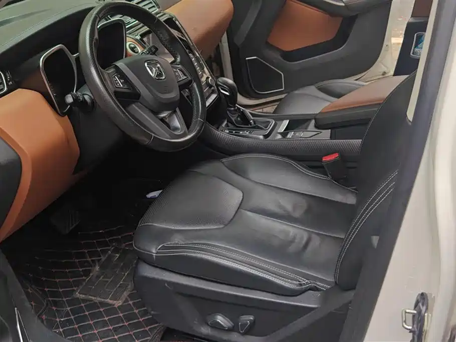 JIANGLING YUSHENG S330