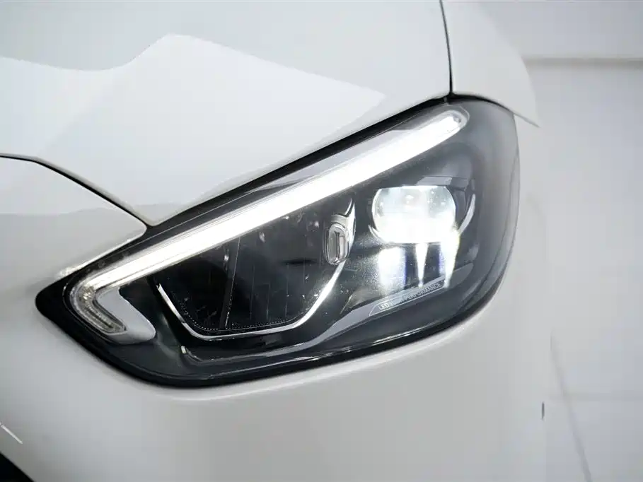 Mercedes-Benz C-Class 2023 Facelift C 260 L Sport Edition фото 11