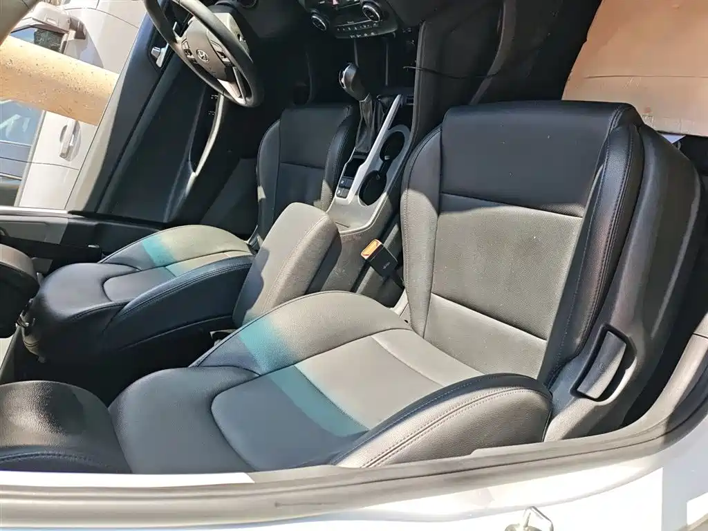 Hyundai Tucson 2018 1.6T DCT 2WD 15th Anniversary Special Edition фото 21