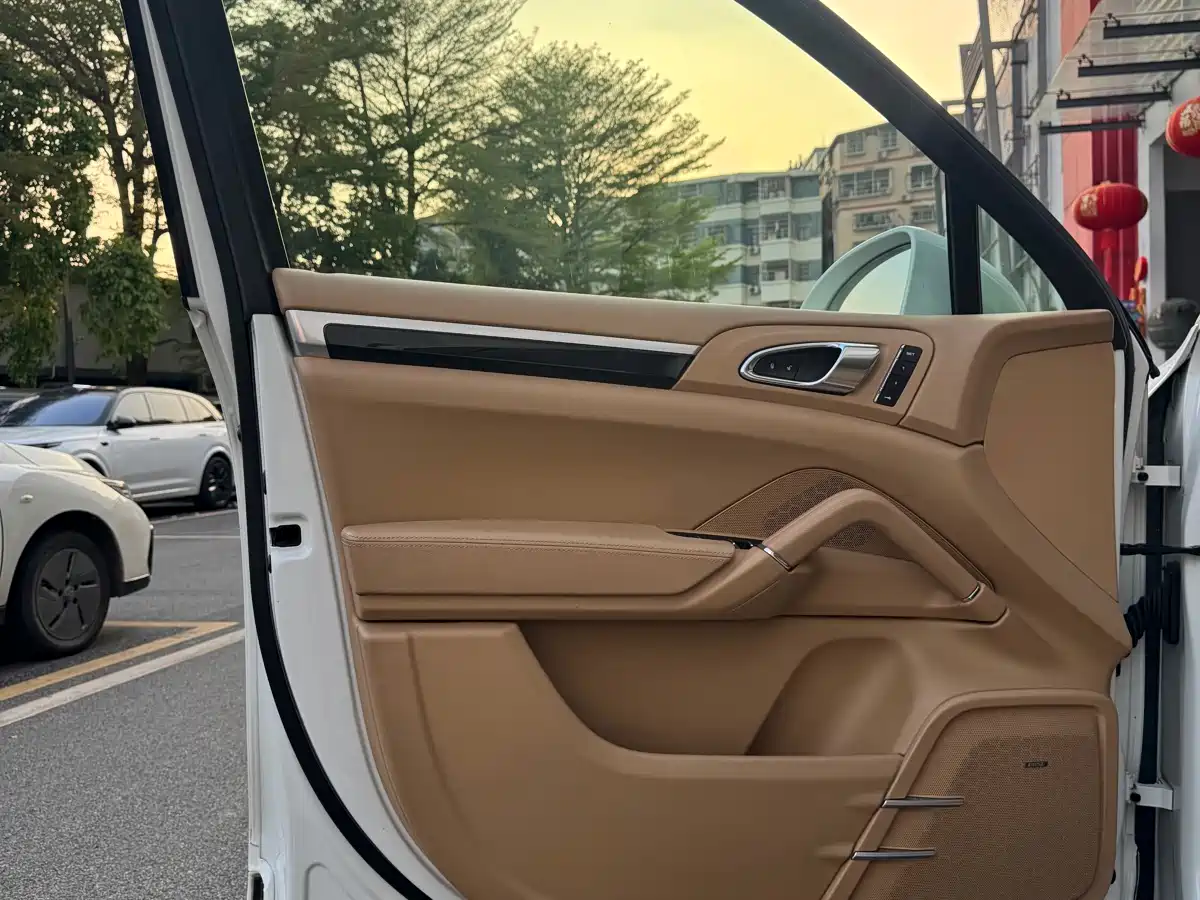 Porsche Cayenne 2016 Cayenne S 3.6T фото 6