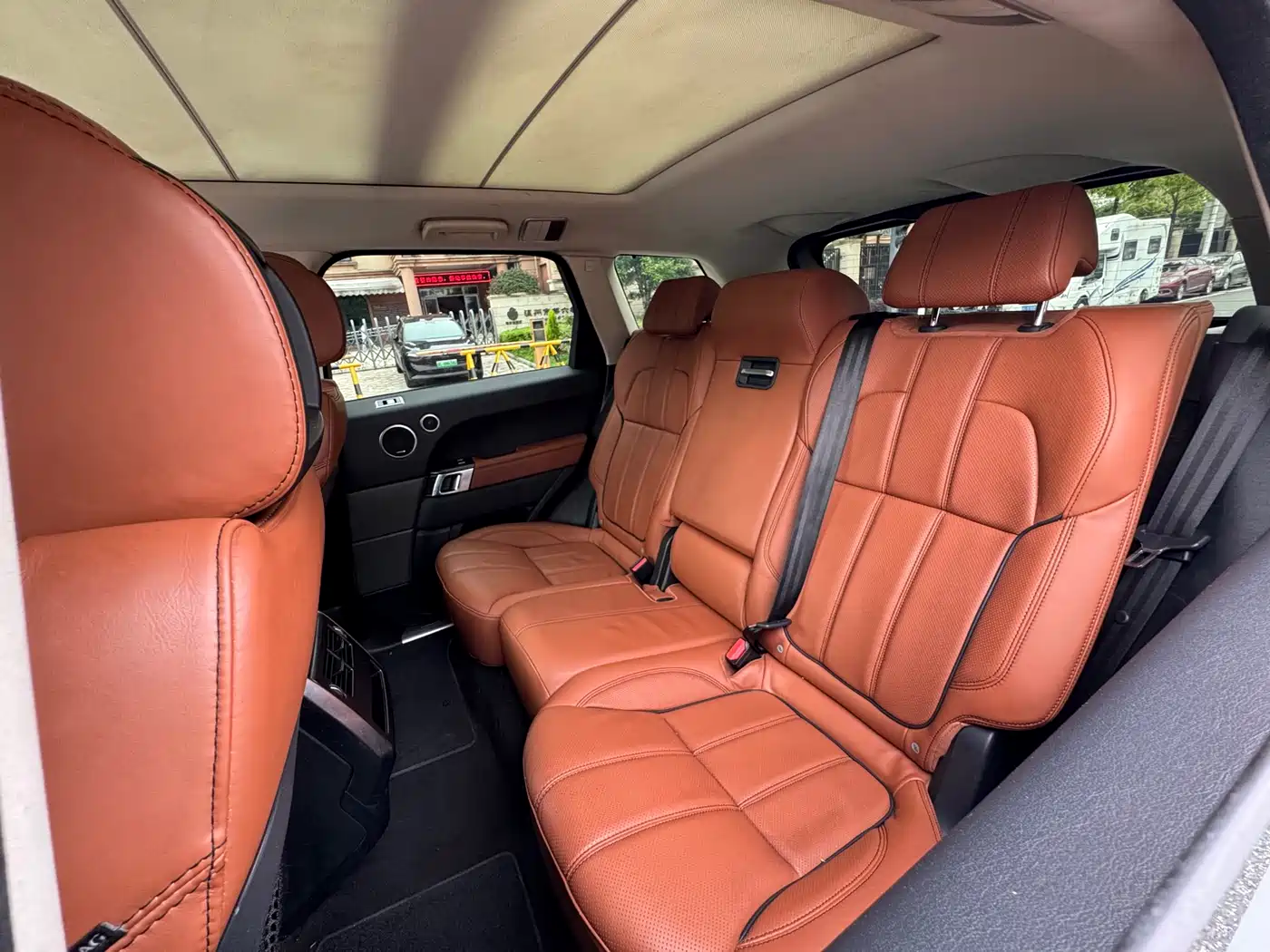 Land Rover Range Rover Sport 2017 3.0 SC V6 HSE фото 12
