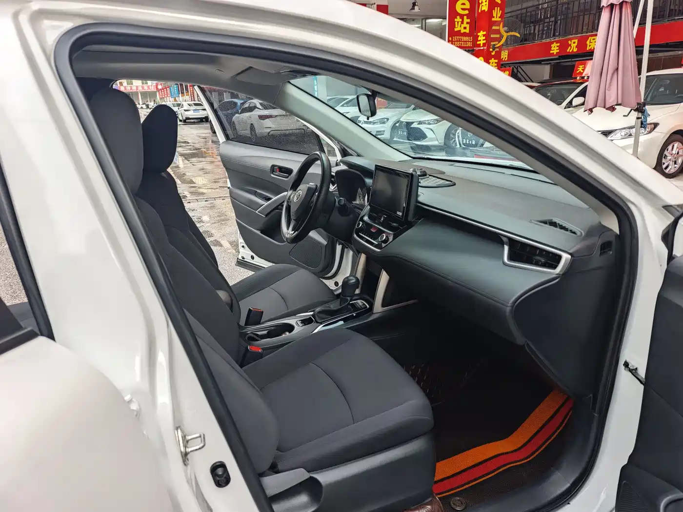 Toyota Corolla Cross 2022 2.0L Premium Edition фото 10