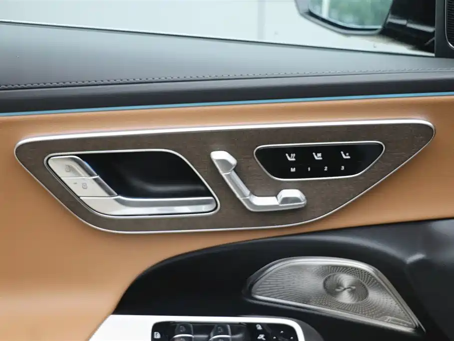 Фото MERCEDES-BENZ E-CLASS 2026 11