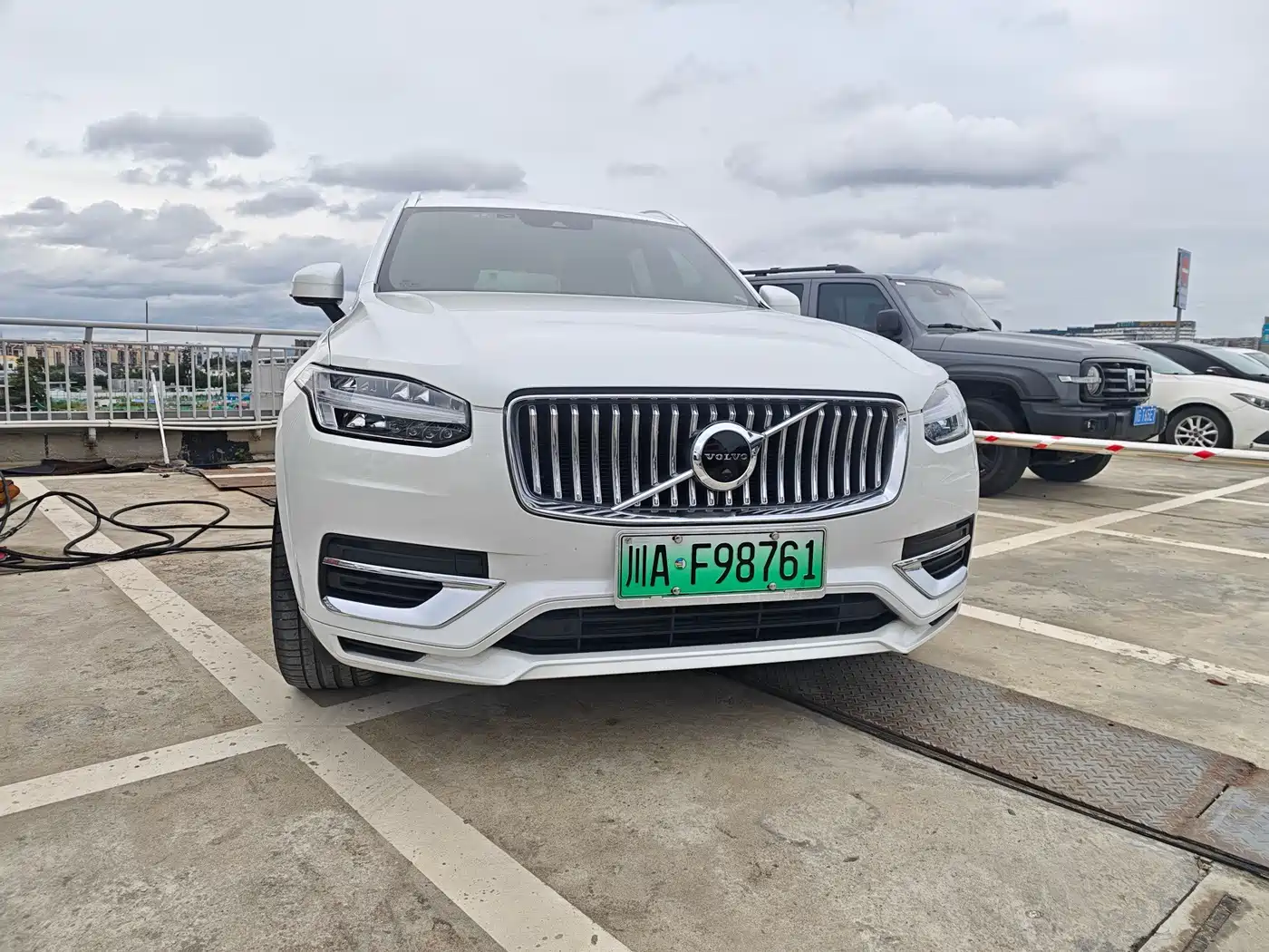 Volvo XC90 Plug-in Hybrid 2021 2022 Facelift E-Drive Hybrid T8 Intelligent Premium Luxury 7-Seater