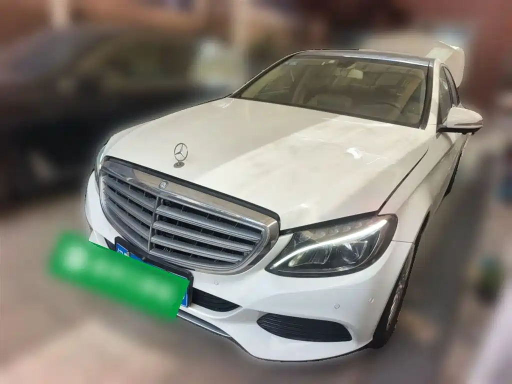 Mercedes-Benz C-Class 2015 Facelift C 200 L фото 2