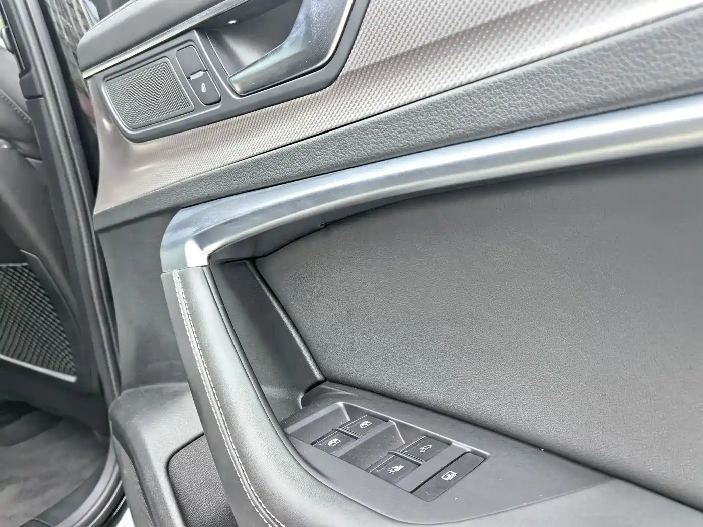 Audi A6L 2021 55 TFSI quattro Flagship Dynamic фото 21