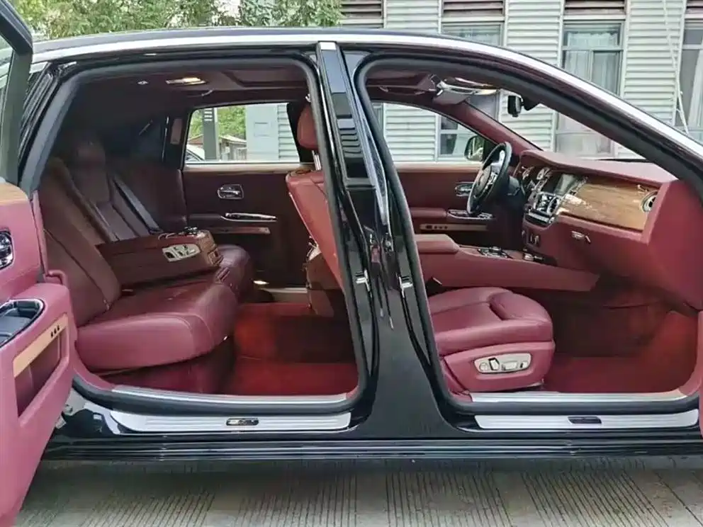 Rolls-Royce Ghost 2013 2013 6.6T Art Deco Collector's Edition