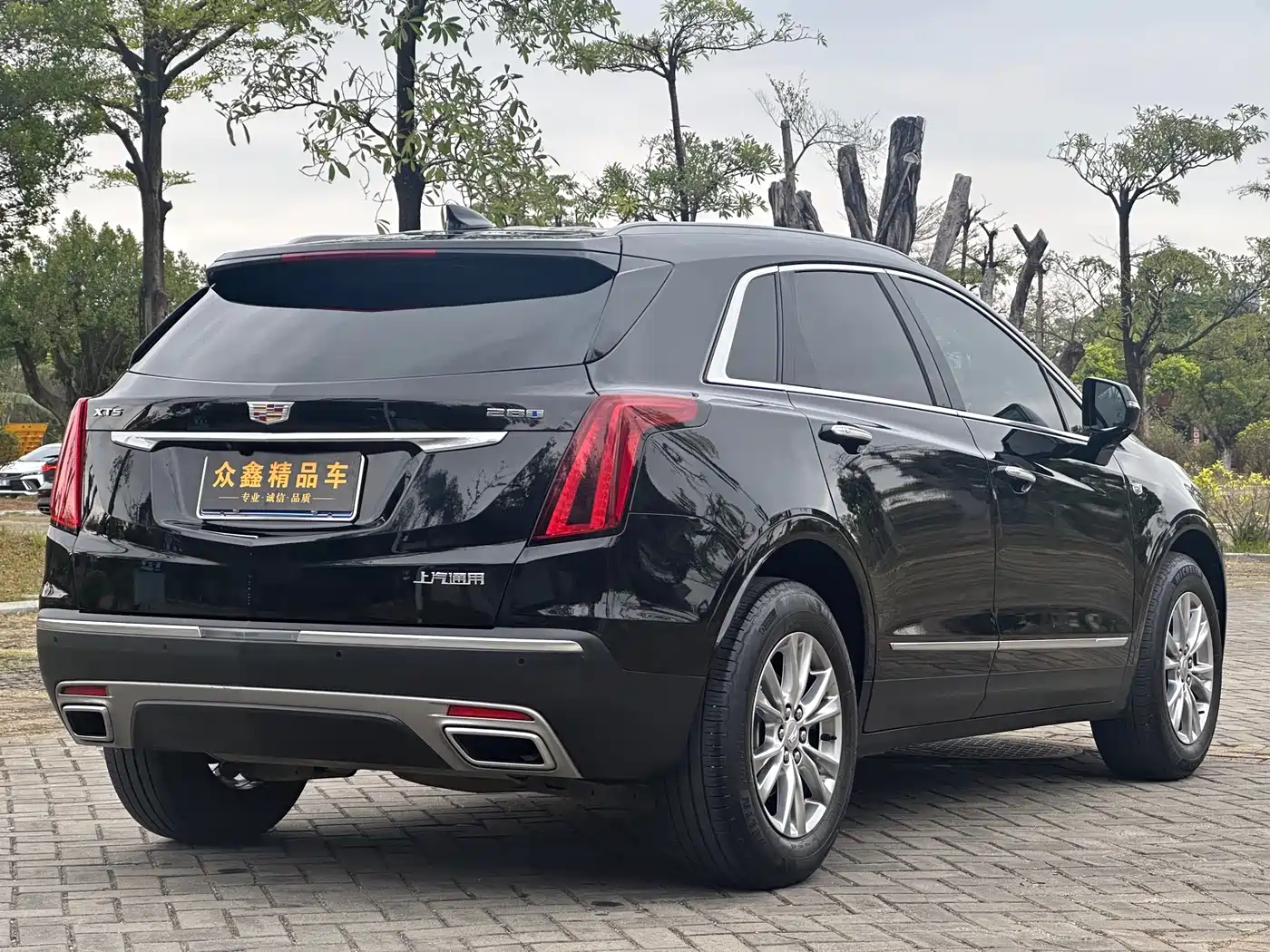 CADILLAC XT5