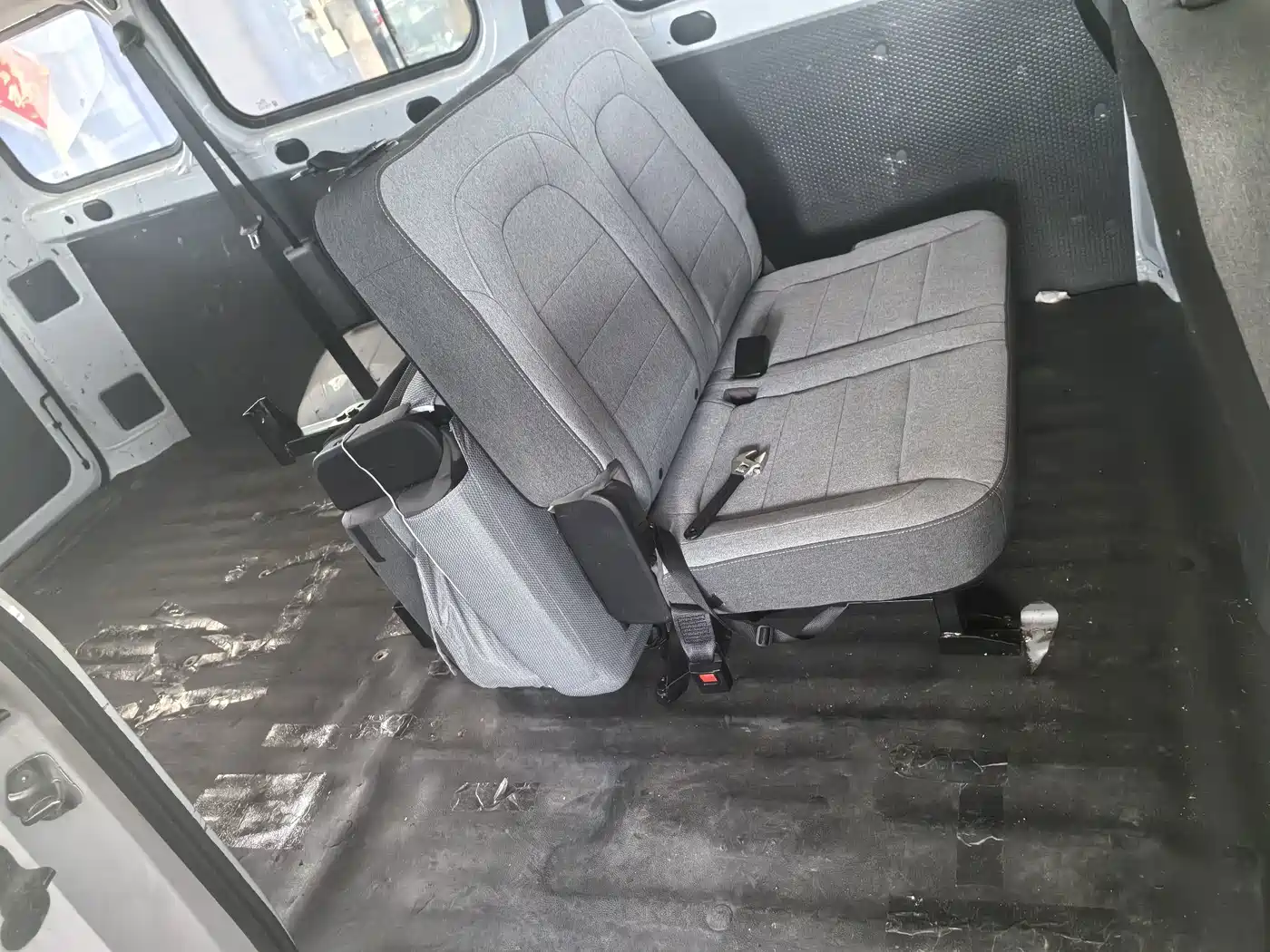 Wuling Motors Wuling Yangguang 2025 2024 300KM Comfort Bus Version 75kW