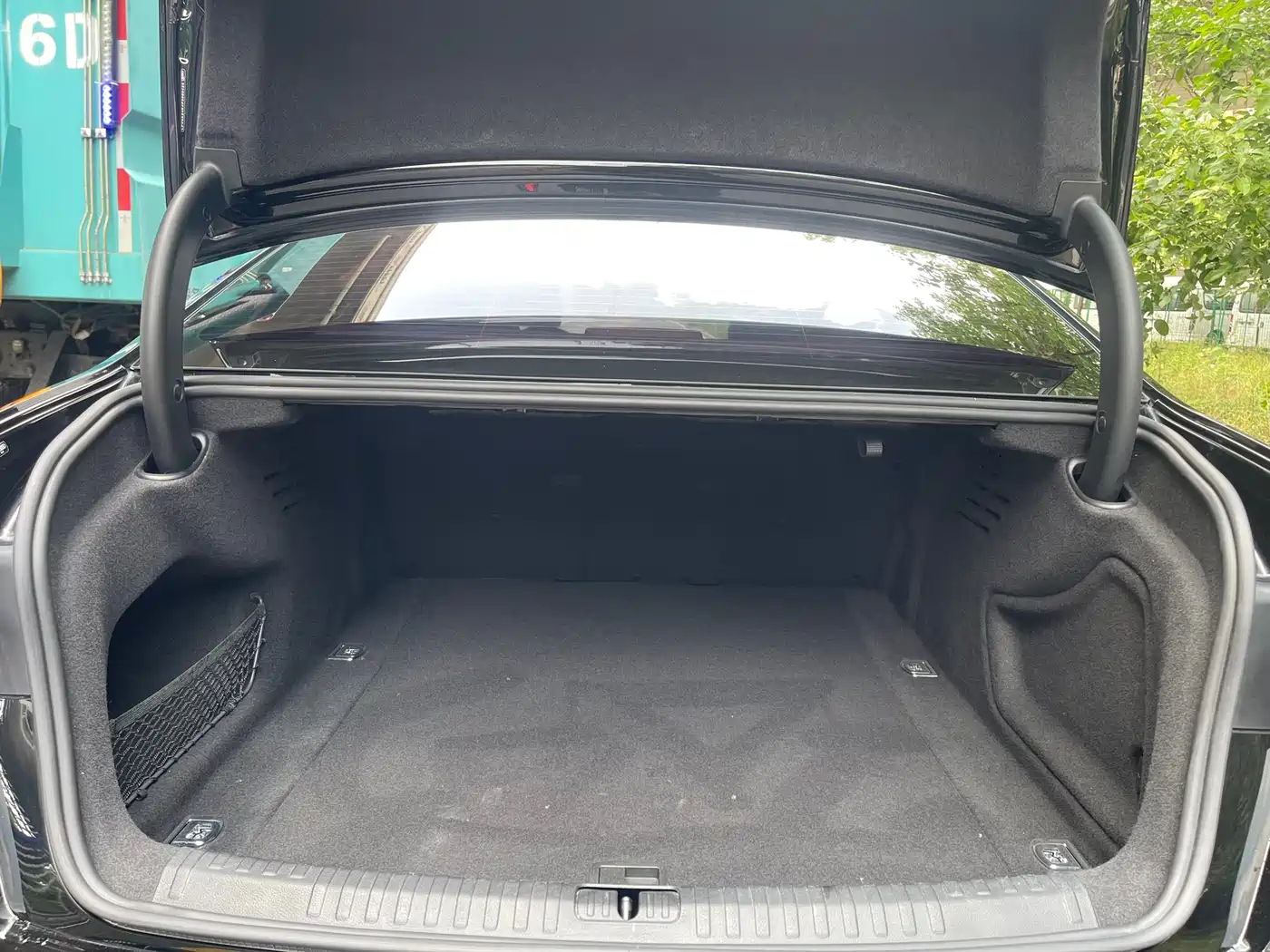 Audi A6L 2023 45 TFSI Premium Selection Elegance фото 8
