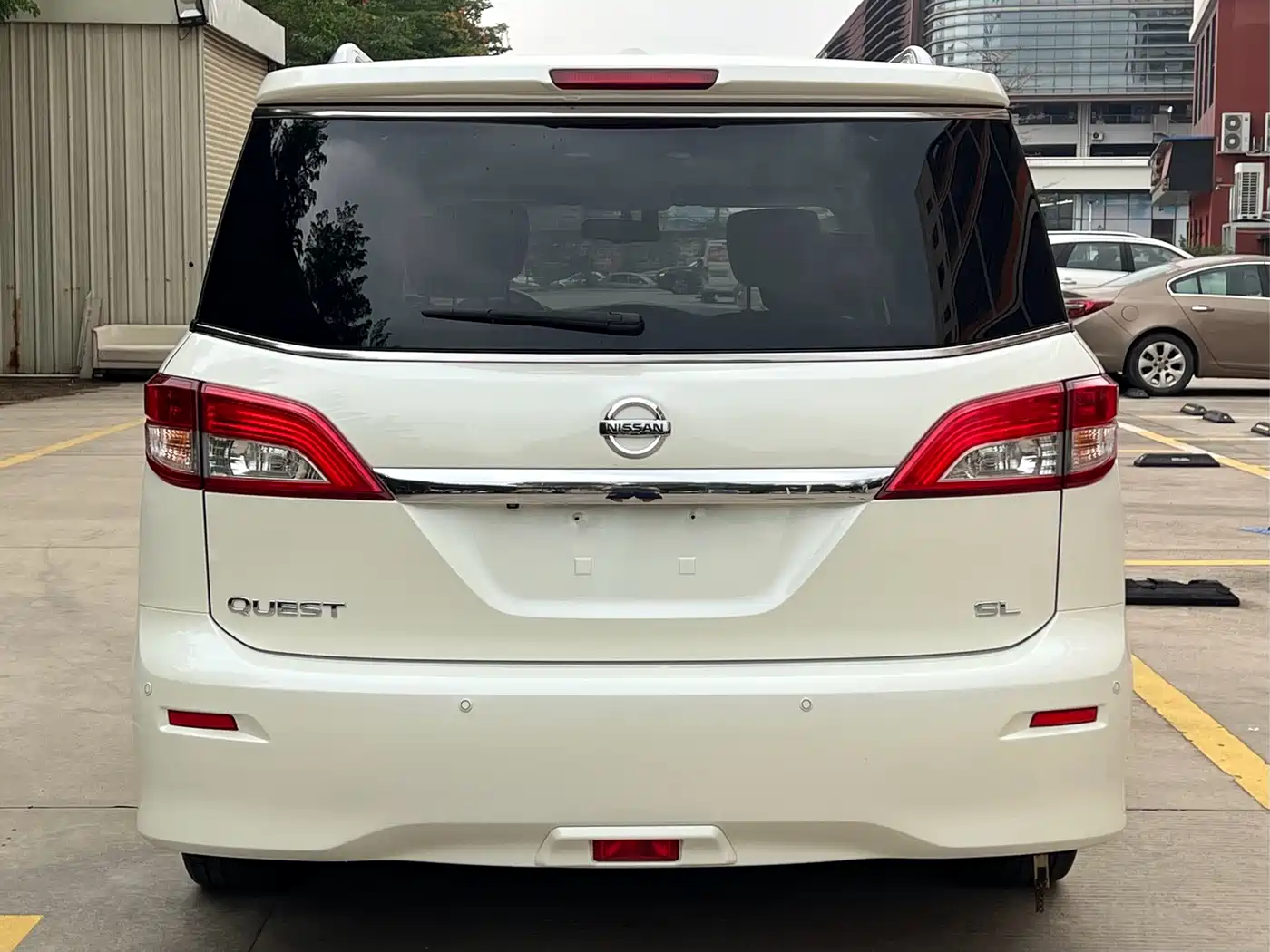 Nissan Quest 2013 3.5L SL фото 5