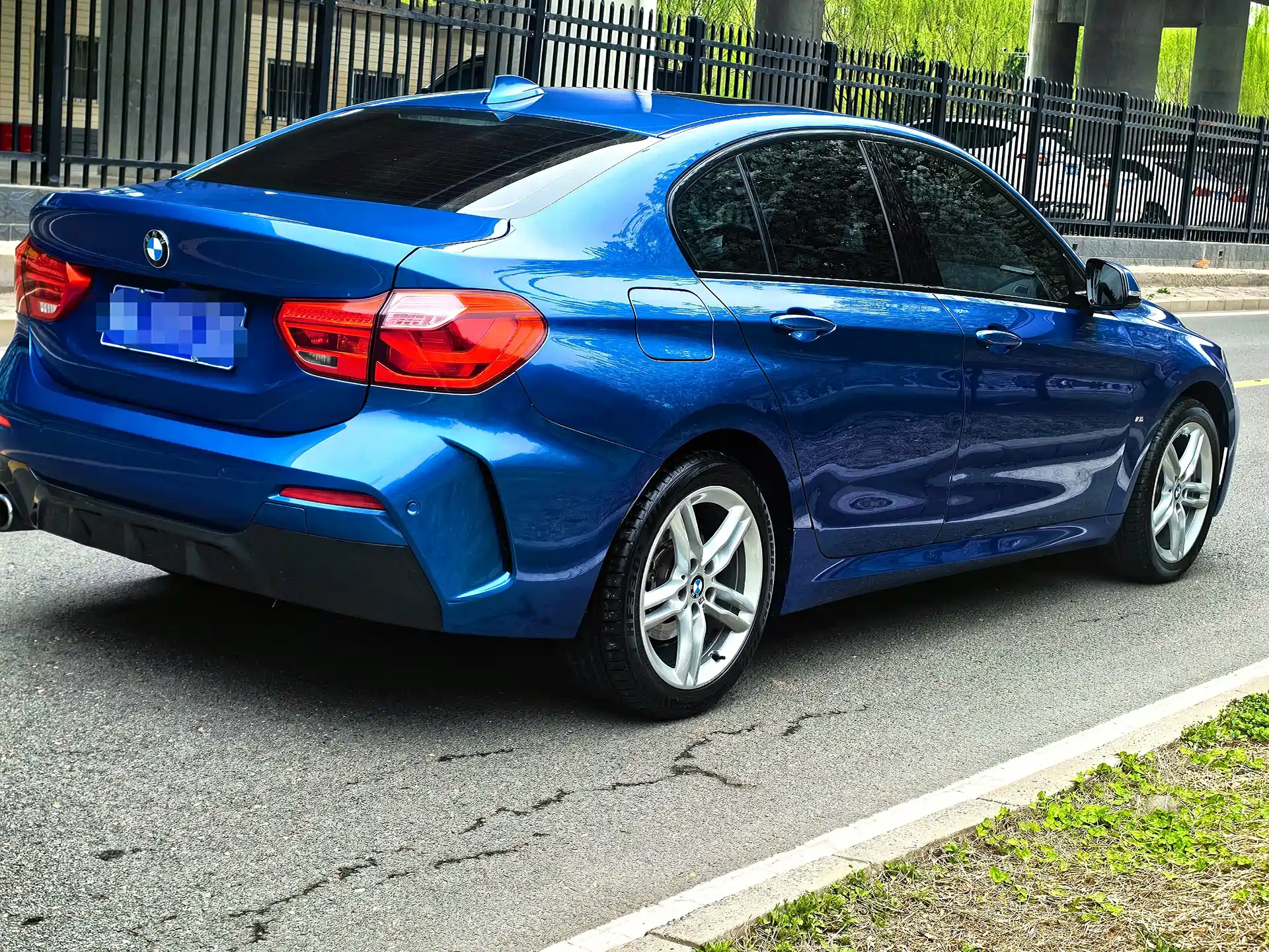 Фото 3 - BMW 1 Series