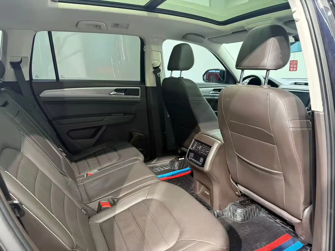 Volkswagen Teramont 2017 530 V6 4WD Luxury Edition фото 8