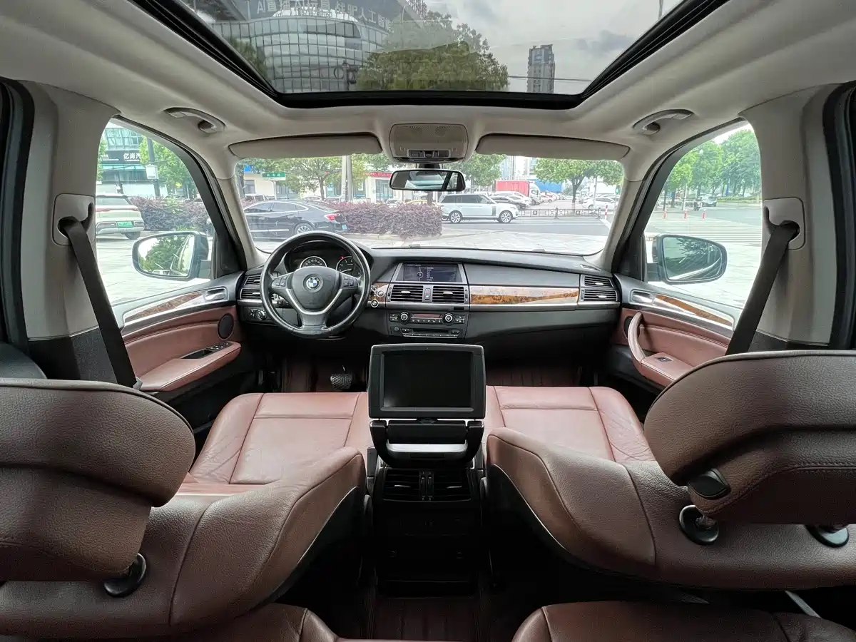 BMW X5 (Import) 2011 xDrive35i Luxury Edition фото 15