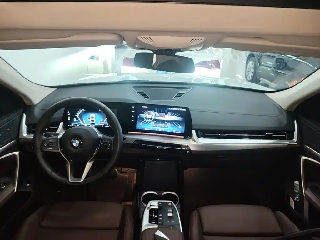 BMW X2 (Import) 2025 2024 sDrive25i M Sport Package