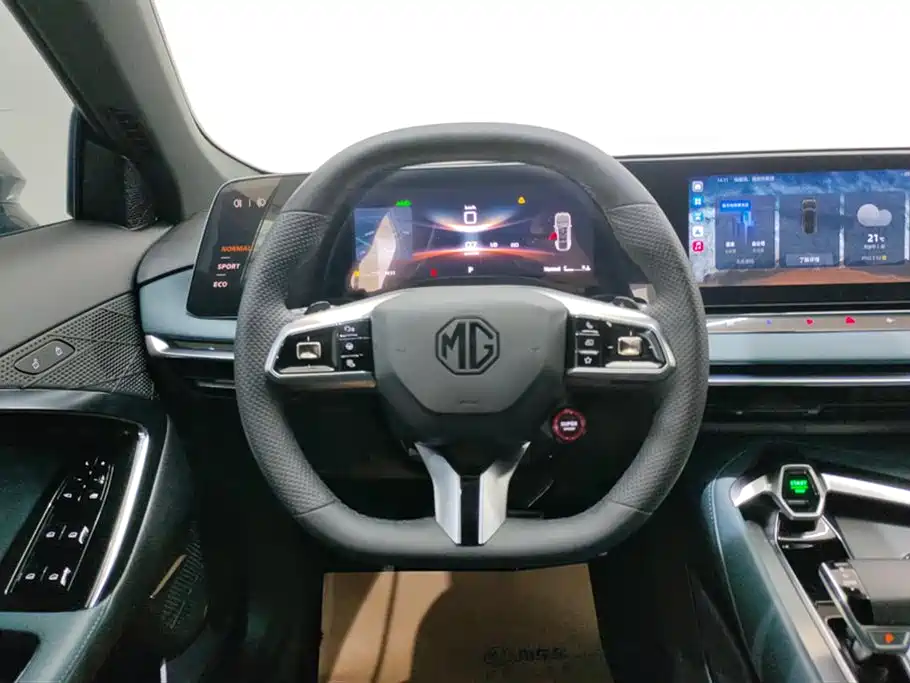 MG MG7