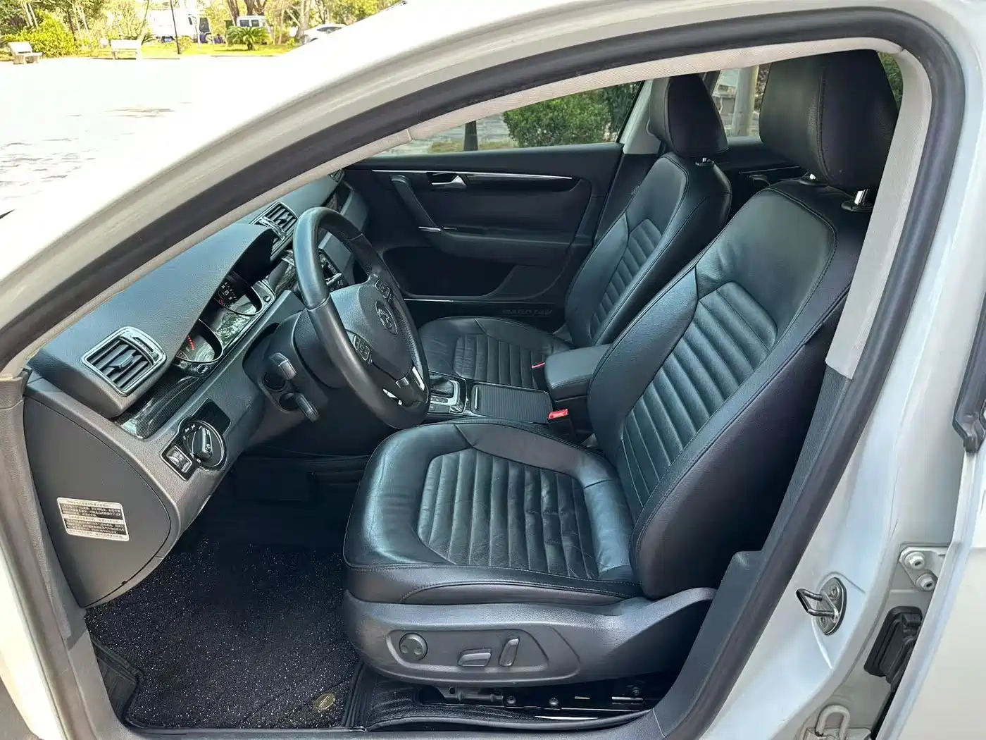 Volkswagen Magotan 2013 1.8TSI Luxury фото 6
