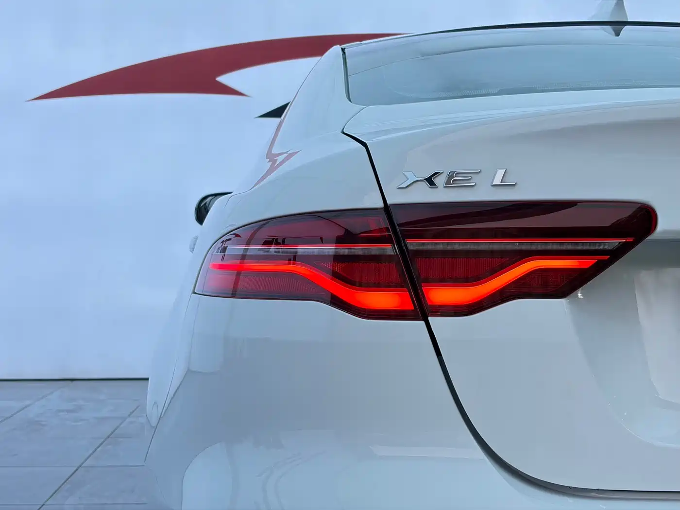 Jaguar XEL 2021 2.0T 250PS R-DYNAMIC S Progressive Sport Edition фото 22