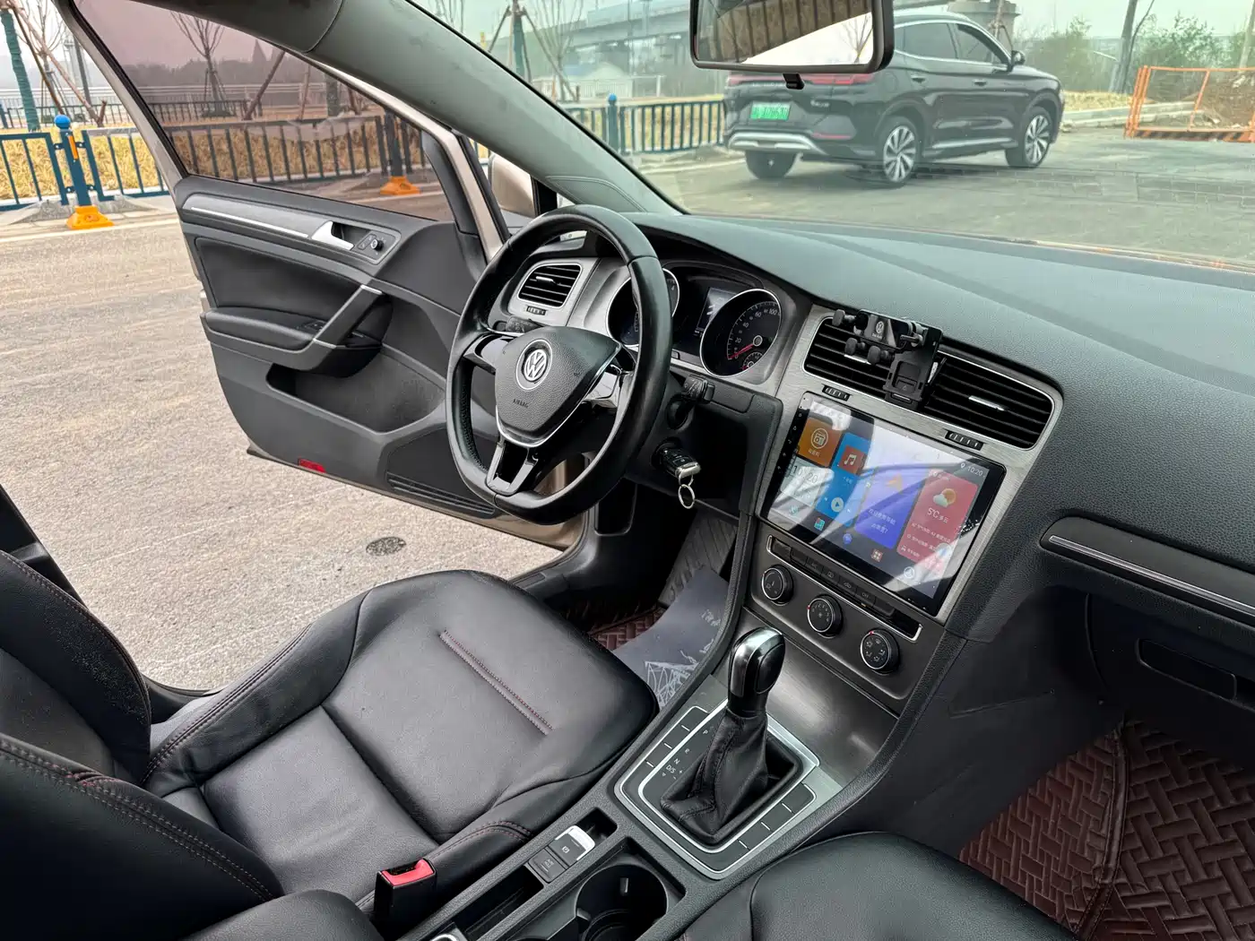 Volkswagen Golf 2016 1.6L Automatic Comfort фото 25